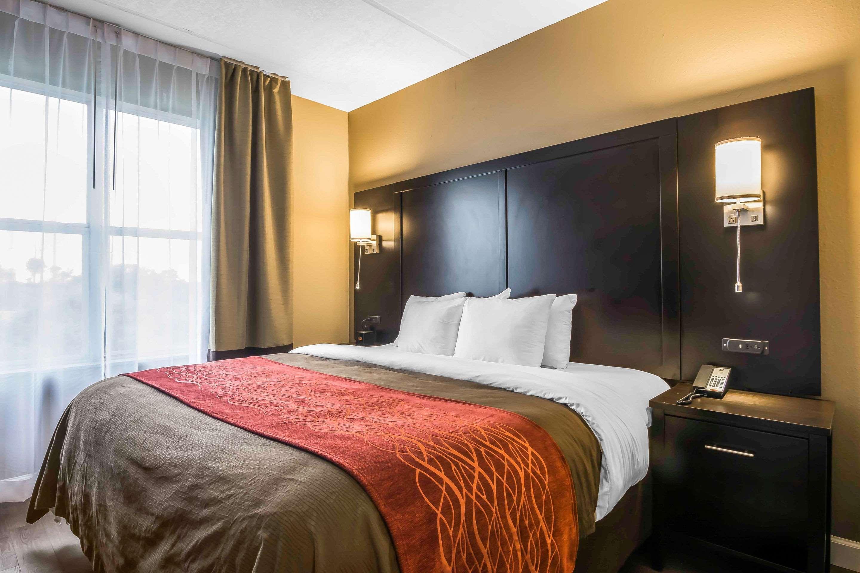 Comfort Inn & Suites Near Six Flags Lithia Springs Dış mekan fotoğraf